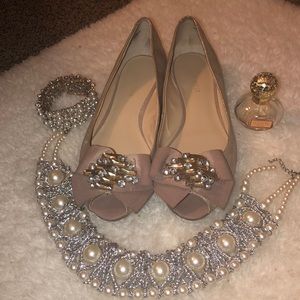 8m Paris bound flats with beautiful gems